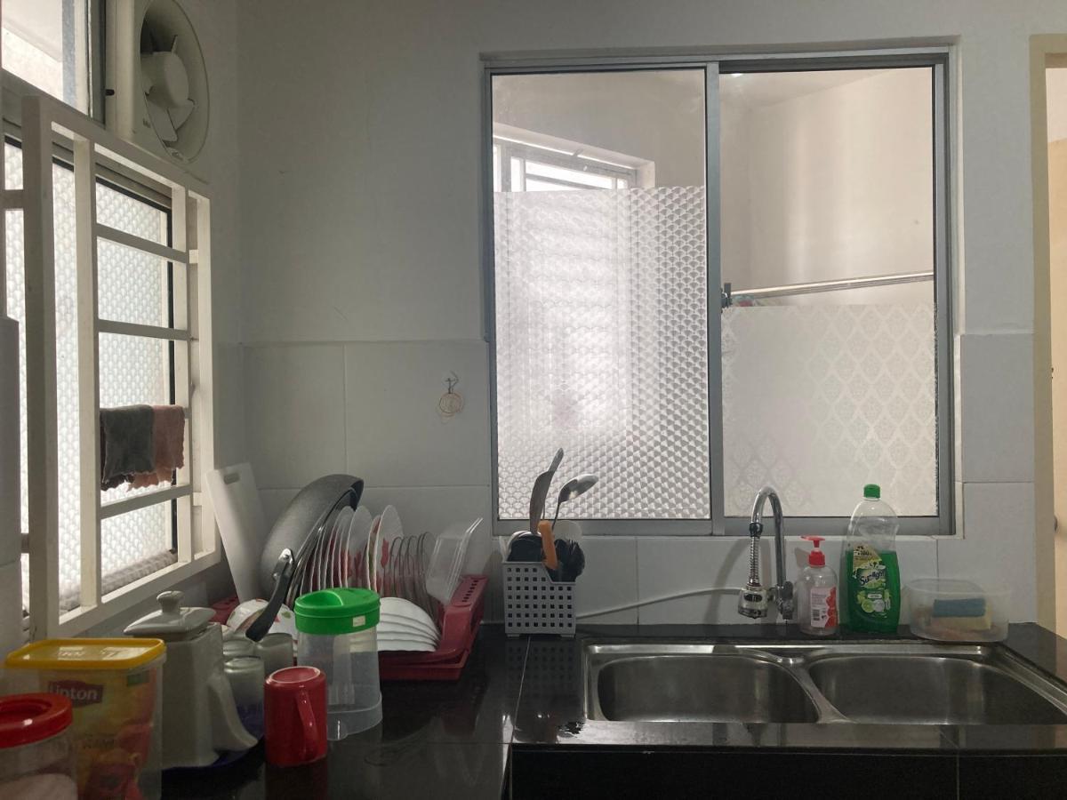 Absyar Homestay Selasih Путраджая Екстериор снимка